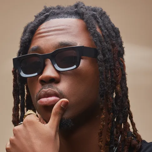 Bmuxx Carter – Tchapa Ft. Sindika Bmuxx Carter – Tchapa Ft. Sindika
