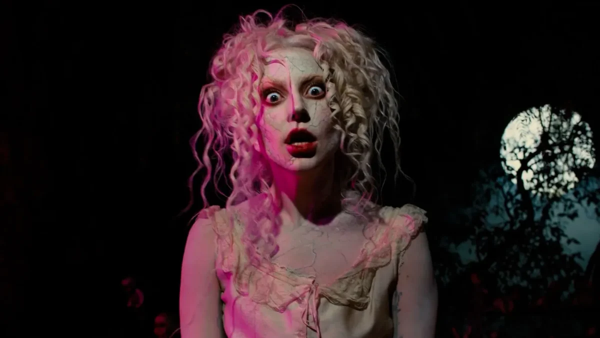 Lady Gaga – Dead Dance