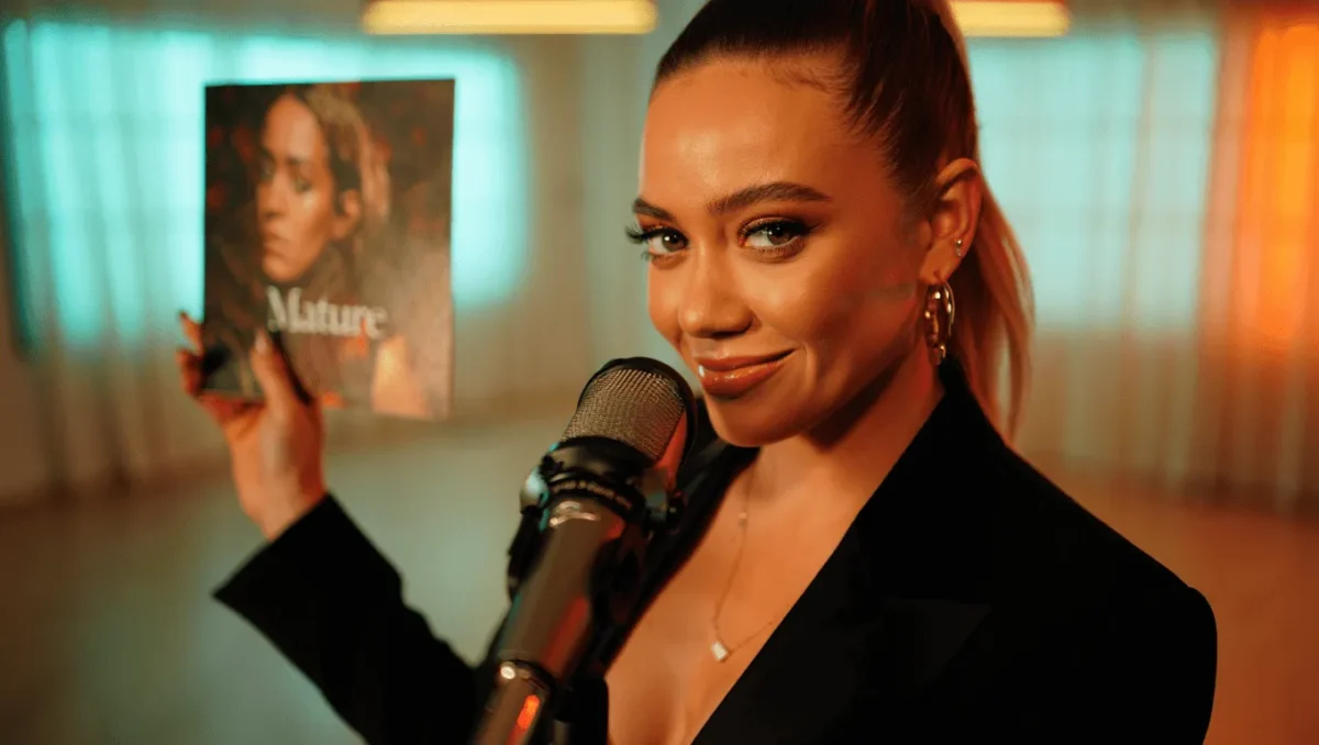 Hilary Duff - Mature