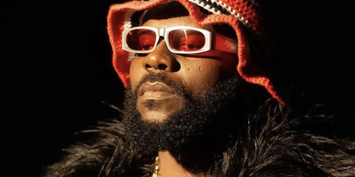 ODUMODUBLVCK – They Love Me